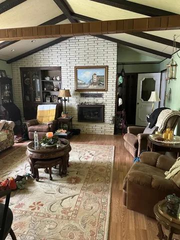 $239,000 | 406 Roberts Avenue Northeast, Warroad, MN 56763