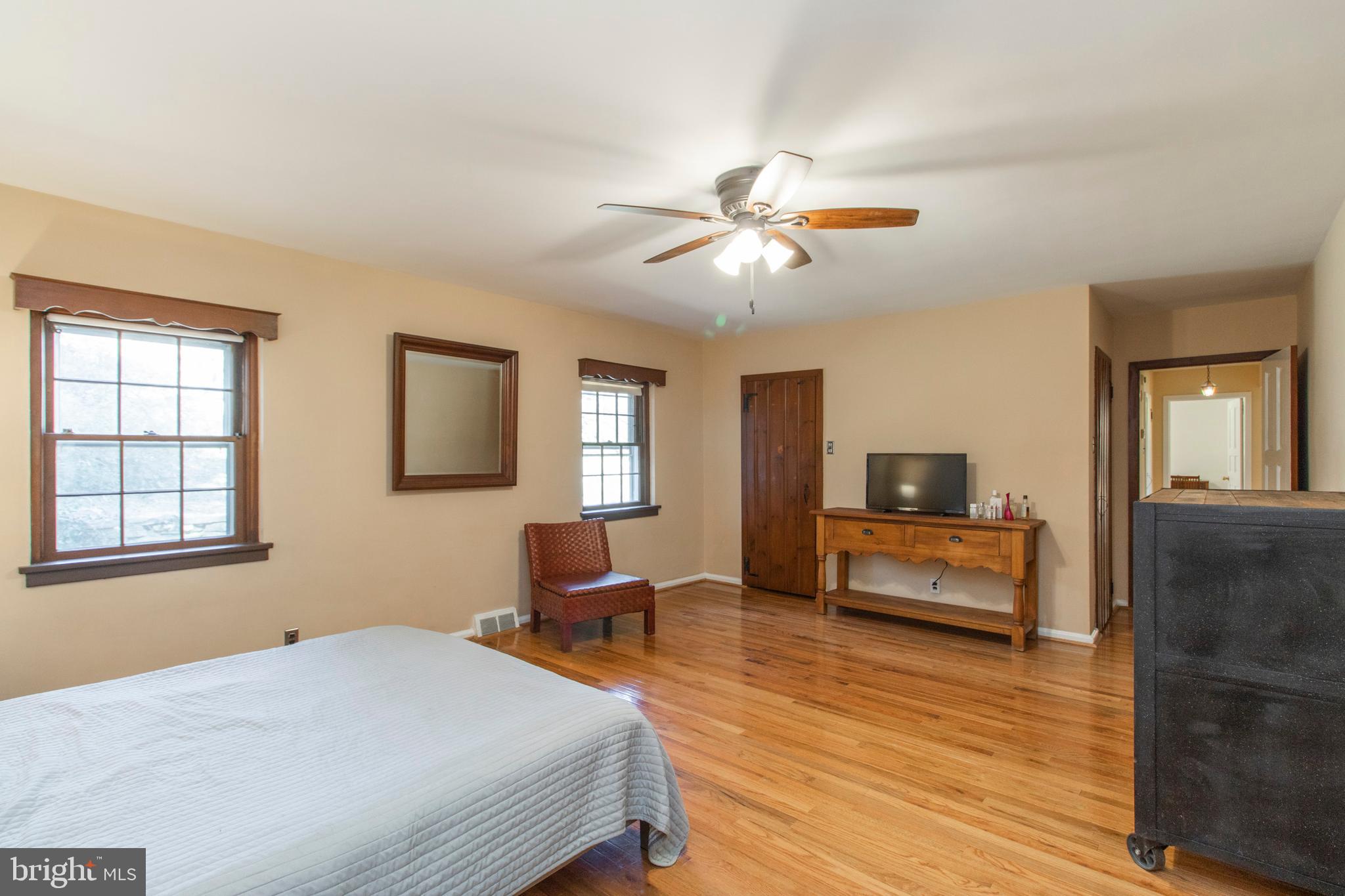 260 North Bent Road Wyncote, PA 19095 - Photo 25 of 56 Main Bedroom