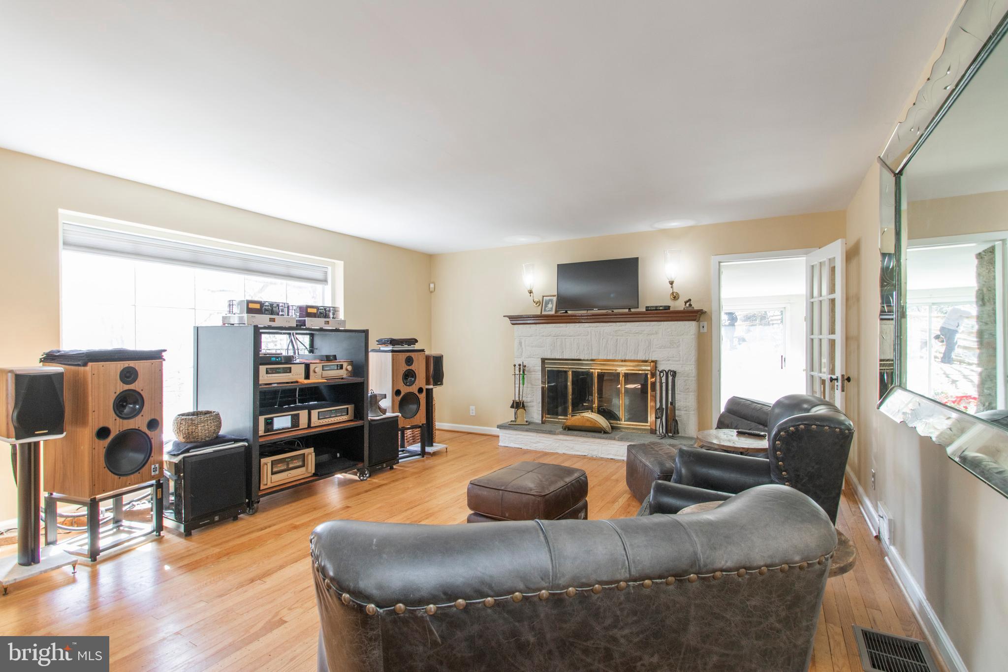 260 North Bent Road Wyncote, PA 19095 - Photo 4 of 56 Spacious Living Room with Fireplace