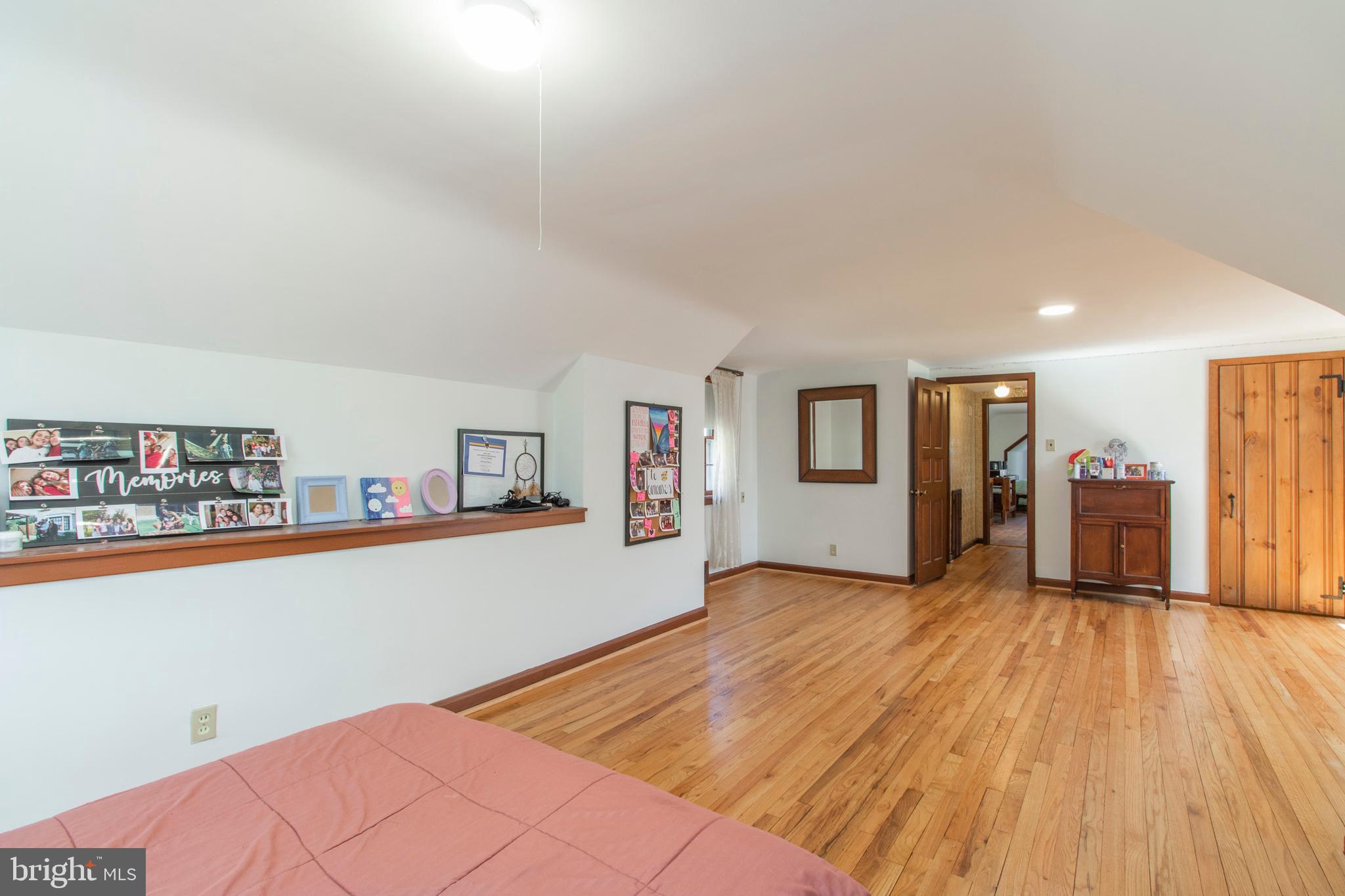 260 North Bent Road Wyncote, PA 19095 - Photo 34 of 56 Bedroom 3