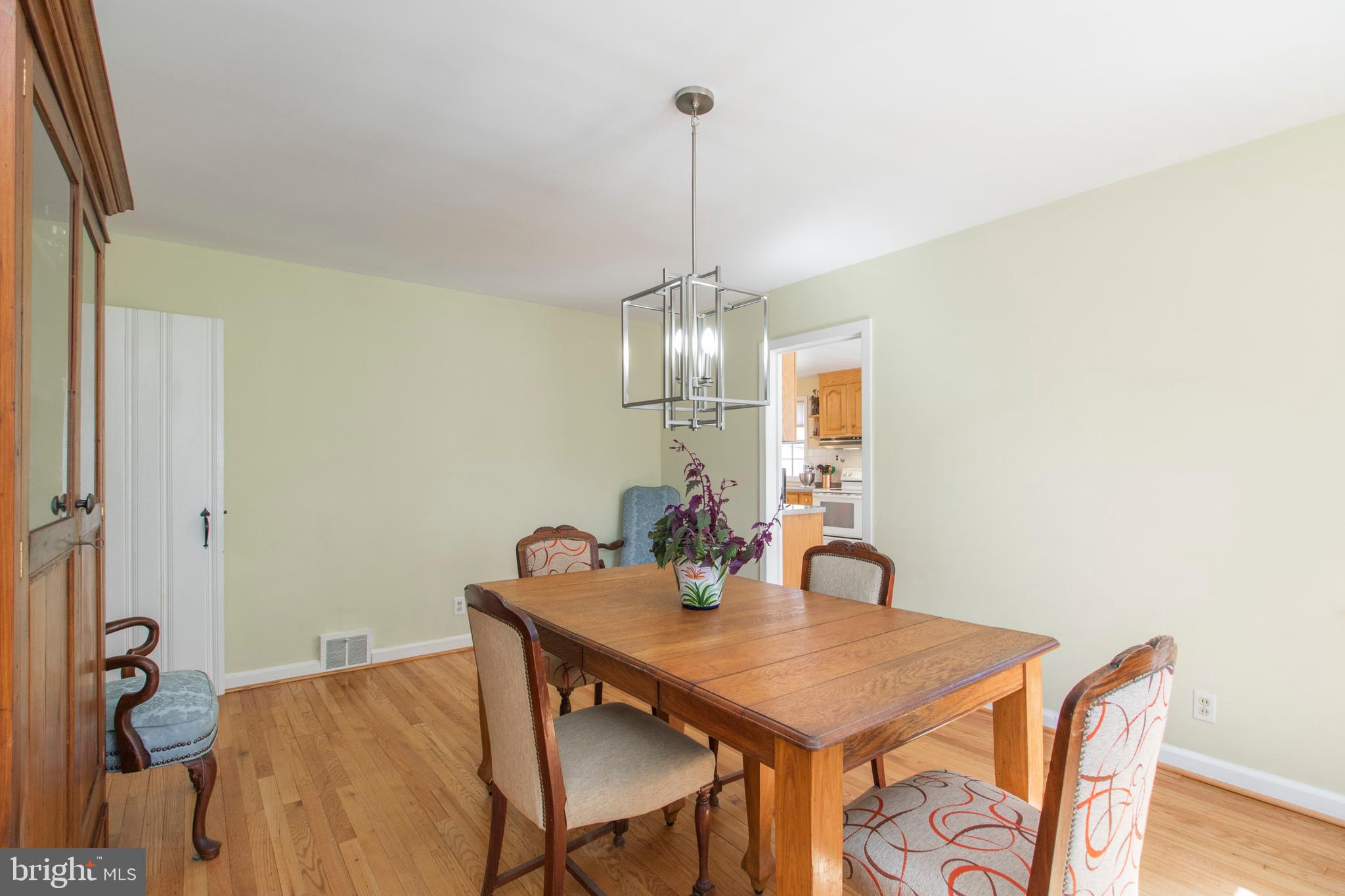 260 North Bent Road Wyncote, PA 19095 - Photo 8 of 56 Formal Dining Room