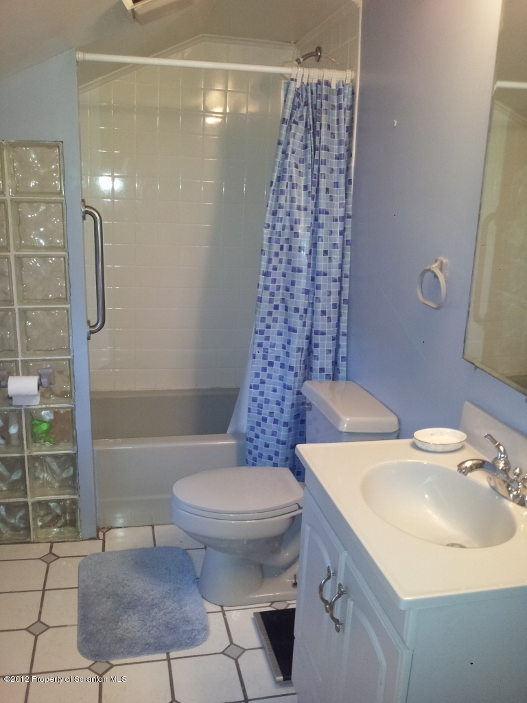1714 Layton Road Scott Township, PA 18447 - Photo 33 of 52 Gallery Image 33