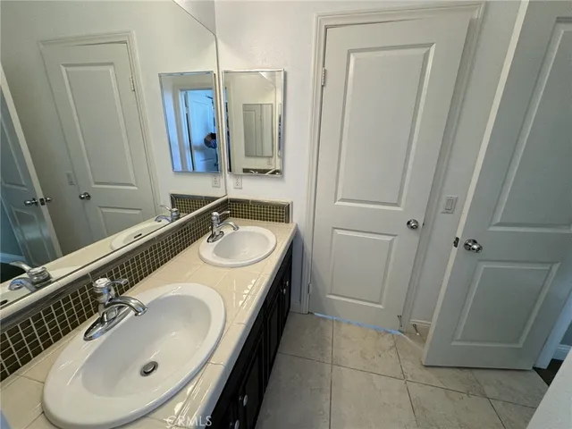 $4,700 | 7611 Stonegate Drive, Eastvale, CA 92880