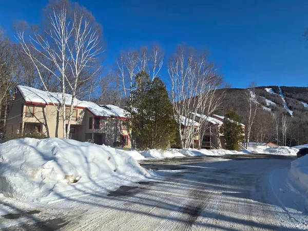 $629,900 | 32 Winter Way, Unit 6, Lincoln, NH 03251