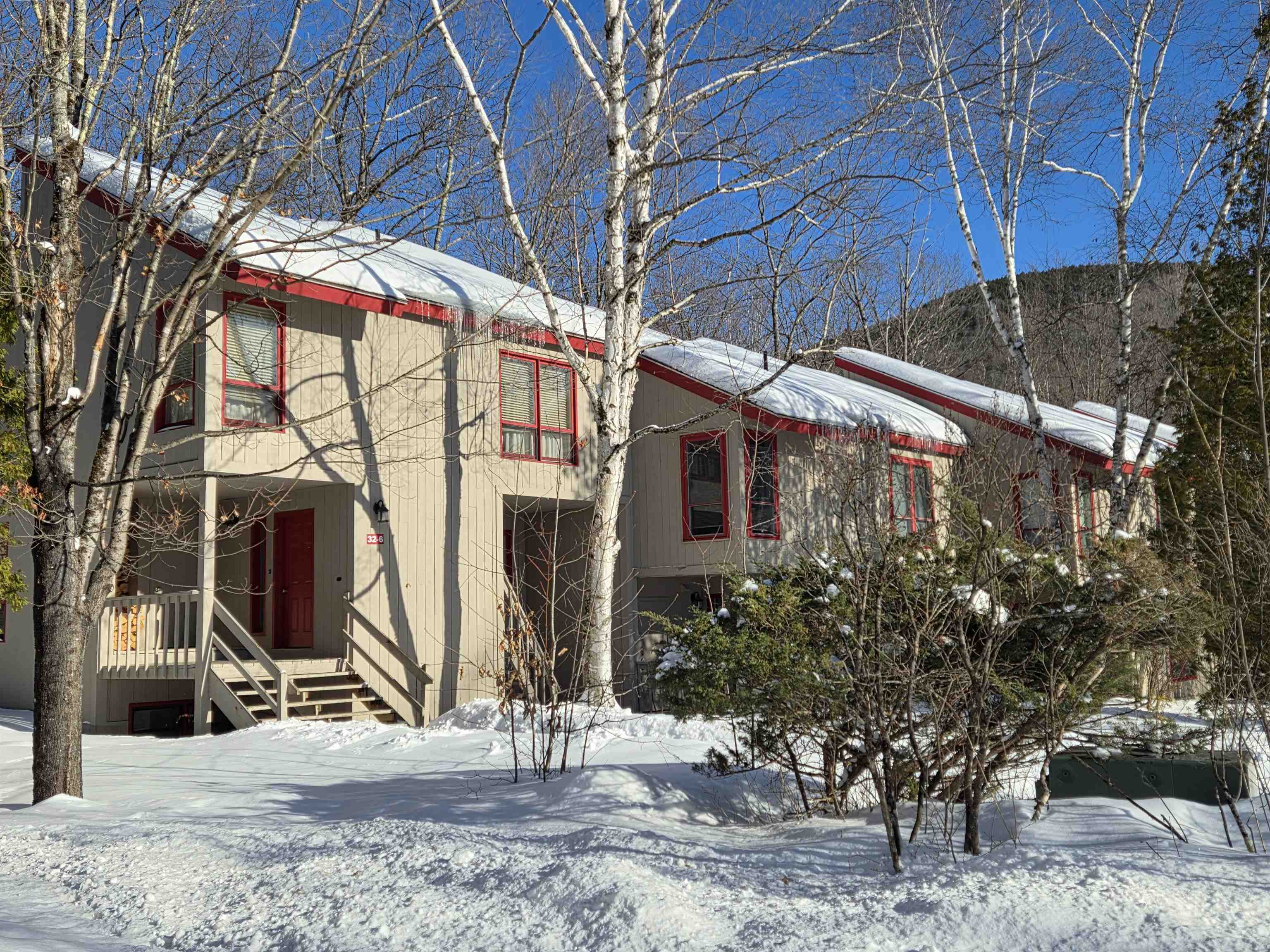 32 Winter Way, Unit 6 Lincoln, NH 03251 - Photo 2 of 31