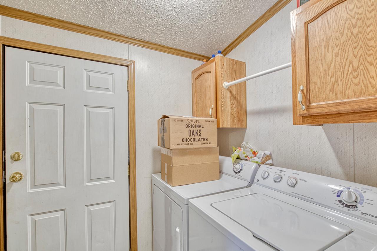435 Bloom Road Eagle River, WI 54521 - Photo 12 of 20 Gallery Image 12