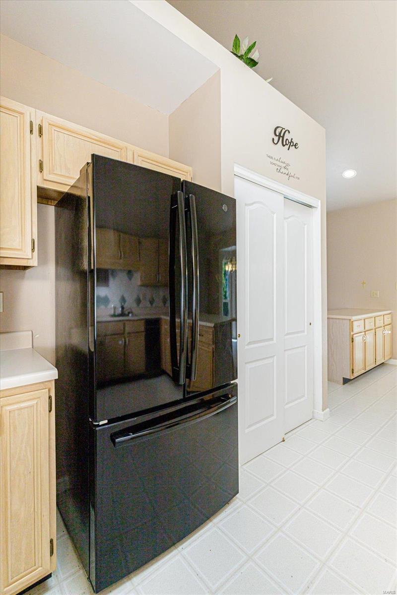 265 Ashdown Forest, Unit 14 Weldon Spring, MO 63304 - Photo 14 of 69 Gallery Image 14