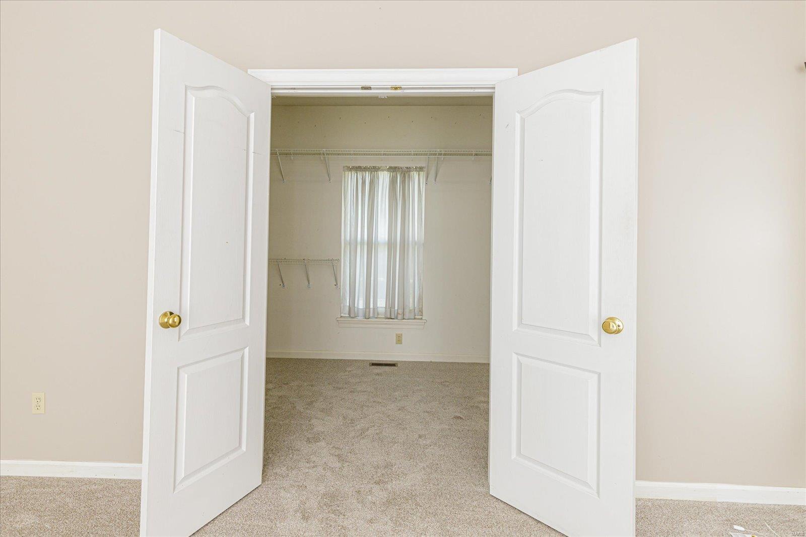 265 Ashdown Forest, Unit 14 Weldon Spring, MO 63304 - Photo 25 of 69 Gallery Image 25