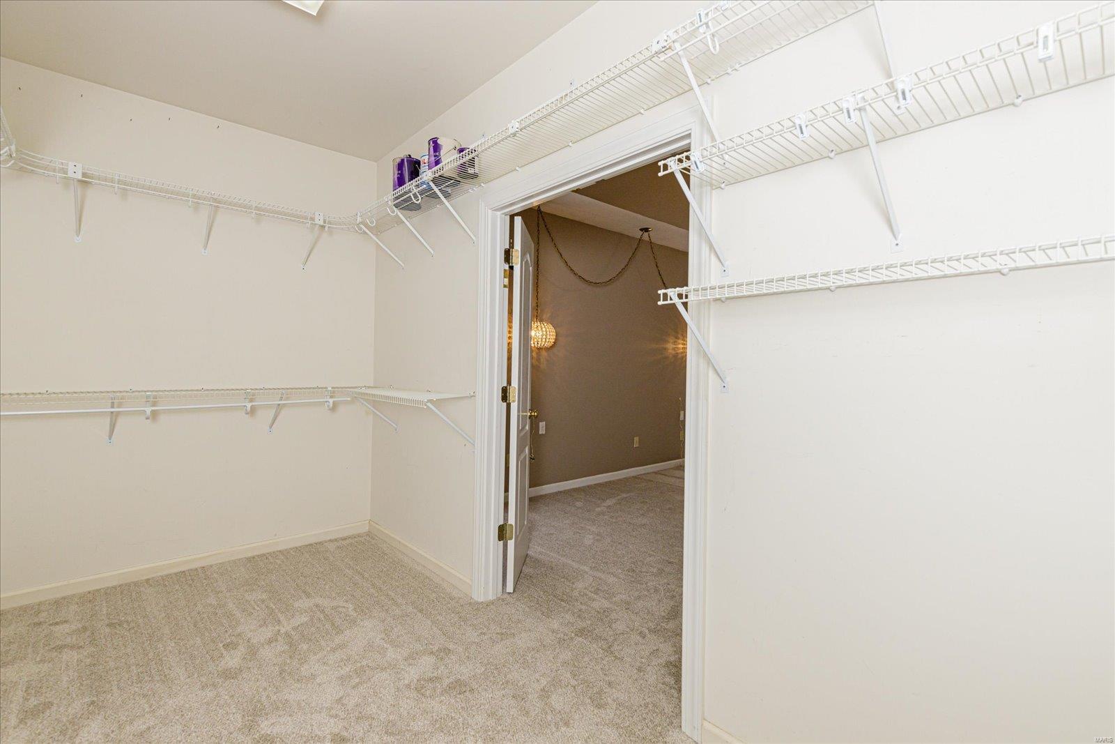 265 Ashdown Forest, Unit 14 Weldon Spring, MO 63304 - Photo 27 of 69 Gallery Image 27