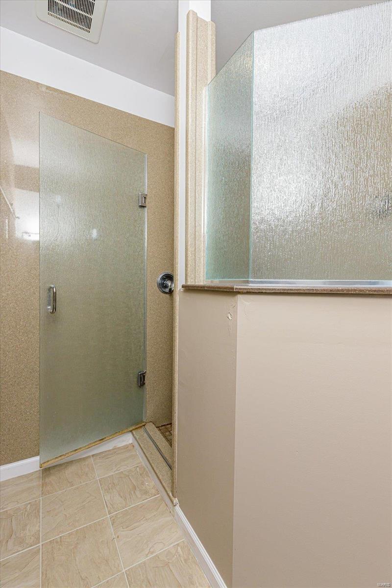 265 Ashdown Forest, Unit 14 Weldon Spring, MO 63304 - Photo 34 of 69 Gallery Image 34