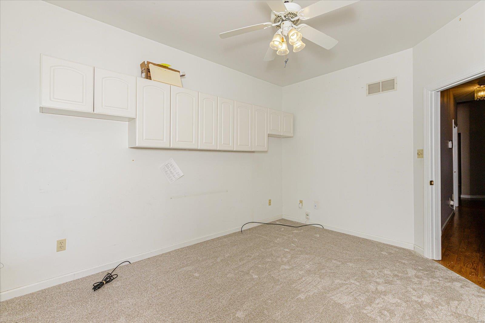 265 Ashdown Forest, Unit 14 Weldon Spring, MO 63304 - Photo 37 of 69 Gallery Image 37