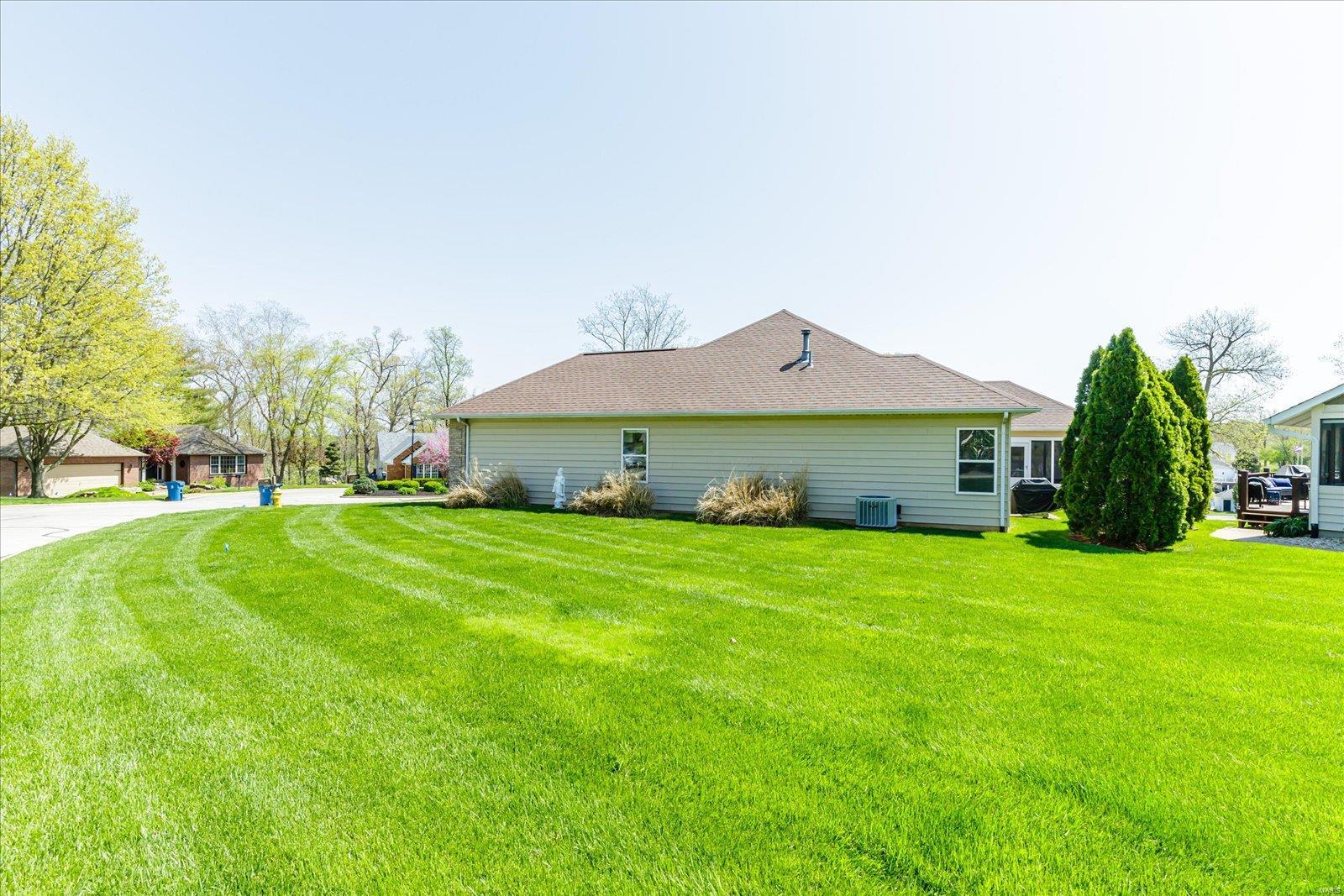 265 Ashdown Forest, Unit 14 Weldon Spring, MO 63304 - Photo 48 of 69 Gallery Image 48