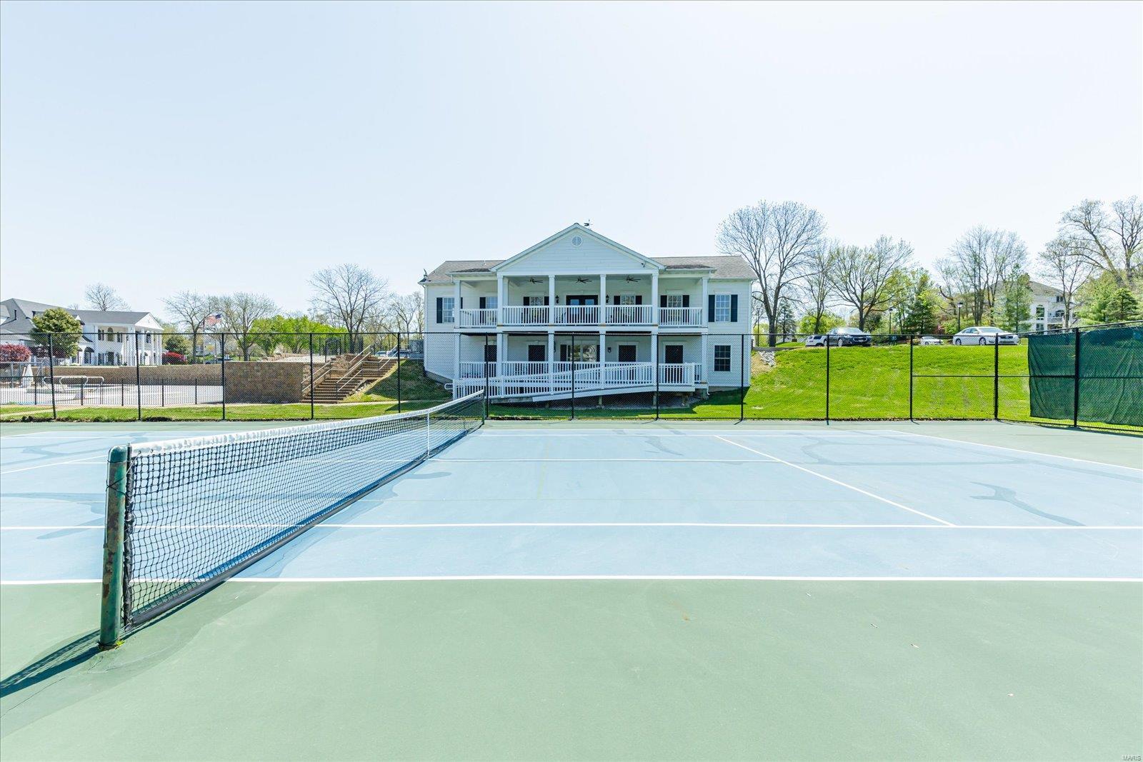 265 Ashdown Forest, Unit 14 Weldon Spring, MO 63304 - Photo 54 of 69 Gallery Image 54