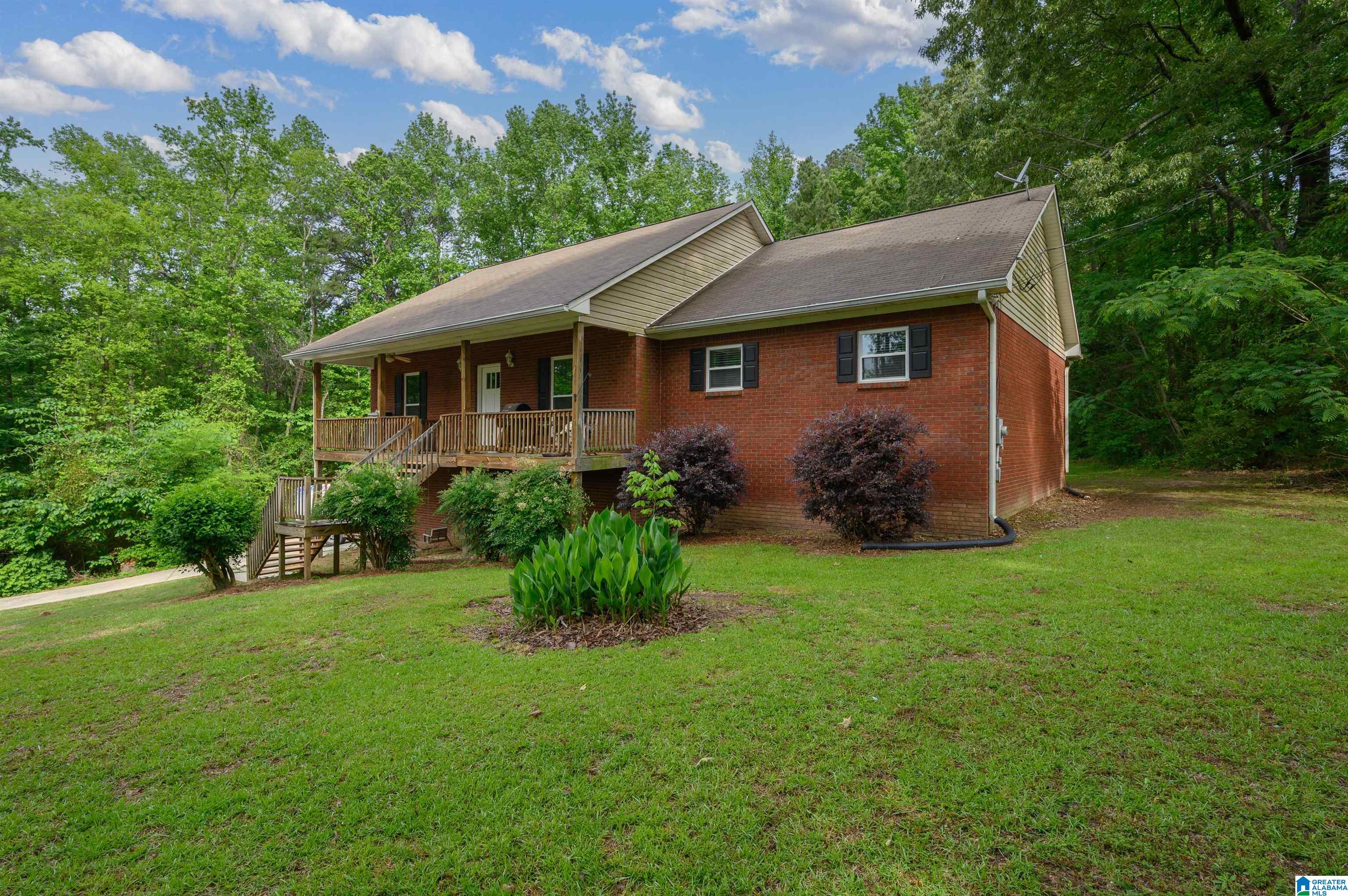 8455 Wade Road Warrior, AL 35180 - Photo 2 of 32