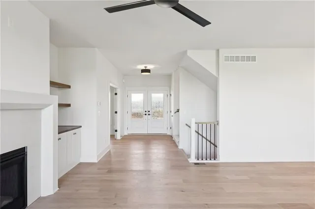 $650,000 | 1916 Longview Drive, Liberty, MO 64068