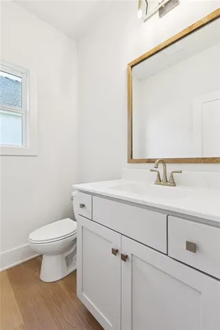 $650,000 | 1916 Longview Drive, Liberty, MO 64068