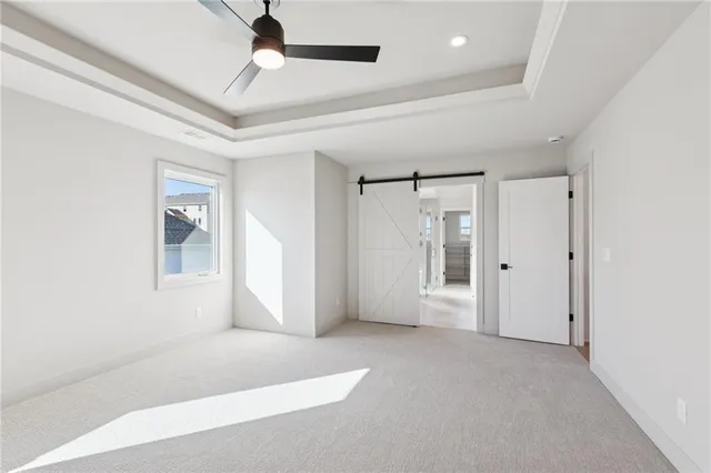 $640,000 | 1916 Longview Drive, Liberty, MO 64068