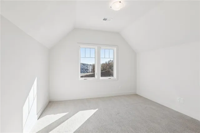 $640,000 | 1916 Longview Drive, Liberty, MO 64068