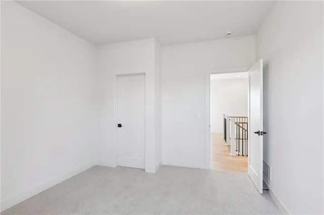 $640,000 | 1916 Longview Drive, Liberty, MO 64068