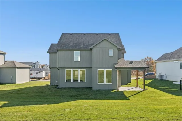 $640,000 | 1916 Longview Drive, Liberty, MO 64068