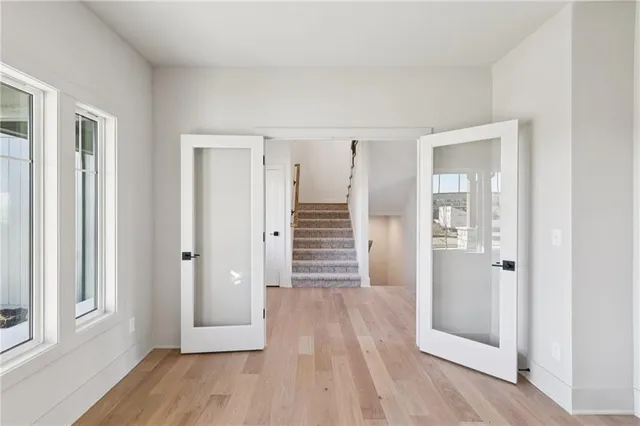 $650,000 | 1916 Longview Drive, Liberty, MO 64068