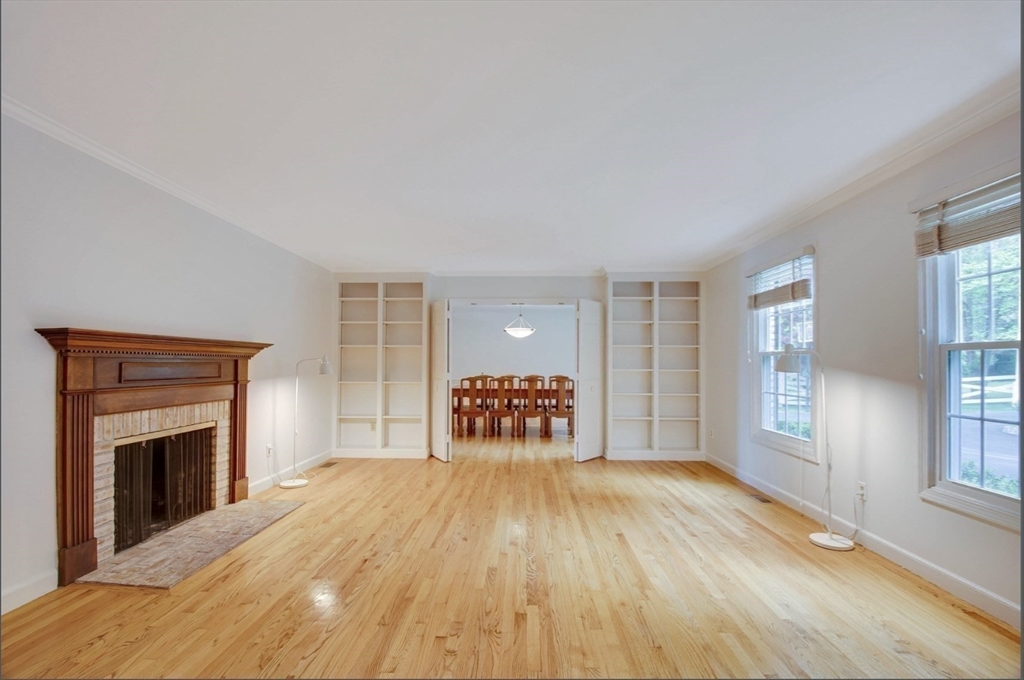 107 Farm Street Dover, MA 02030 - Photo 8 of 13