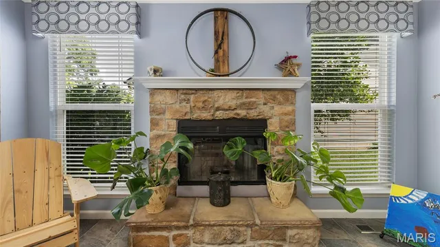 $469,000 | 125 Pine Needle Drive, Wentzville, MO 63385