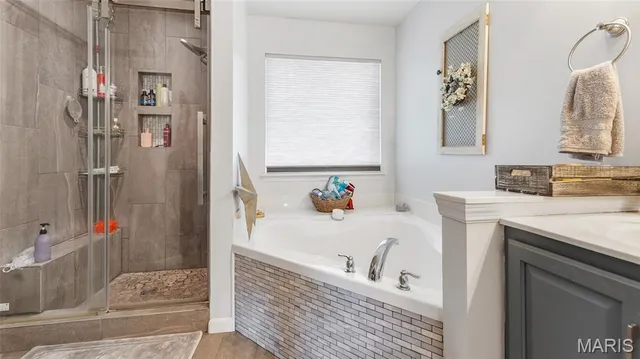 $469,000 | 125 Pine Needle Drive, Wentzville, MO 63385