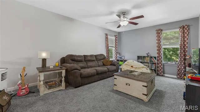 $469,000 | 125 Pine Needle Drive, Wentzville, MO 63385