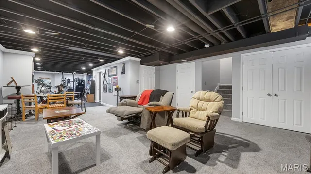 $469,000 | 125 Pine Needle Drive, Wentzville, MO 63385