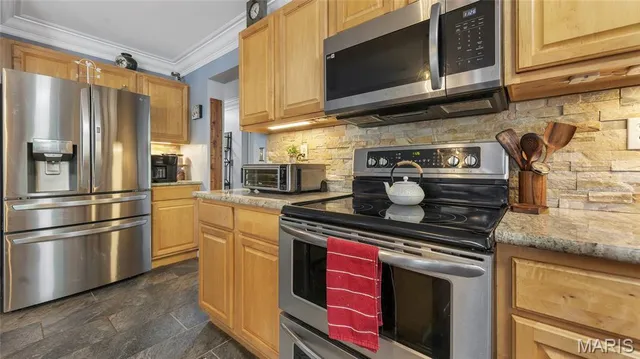 $469,000 | 125 Pine Needle Drive, Wentzville, MO 63385