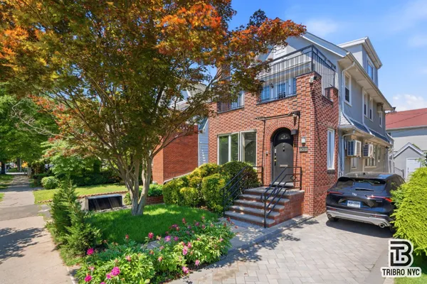 $2,300,000 | 2411 Avenue M | Nottingham