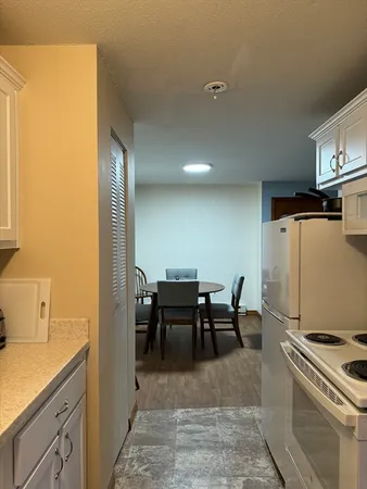 $1,250 | 297 Ashland Avenue, Unit 19, Southbridge, MA 01550