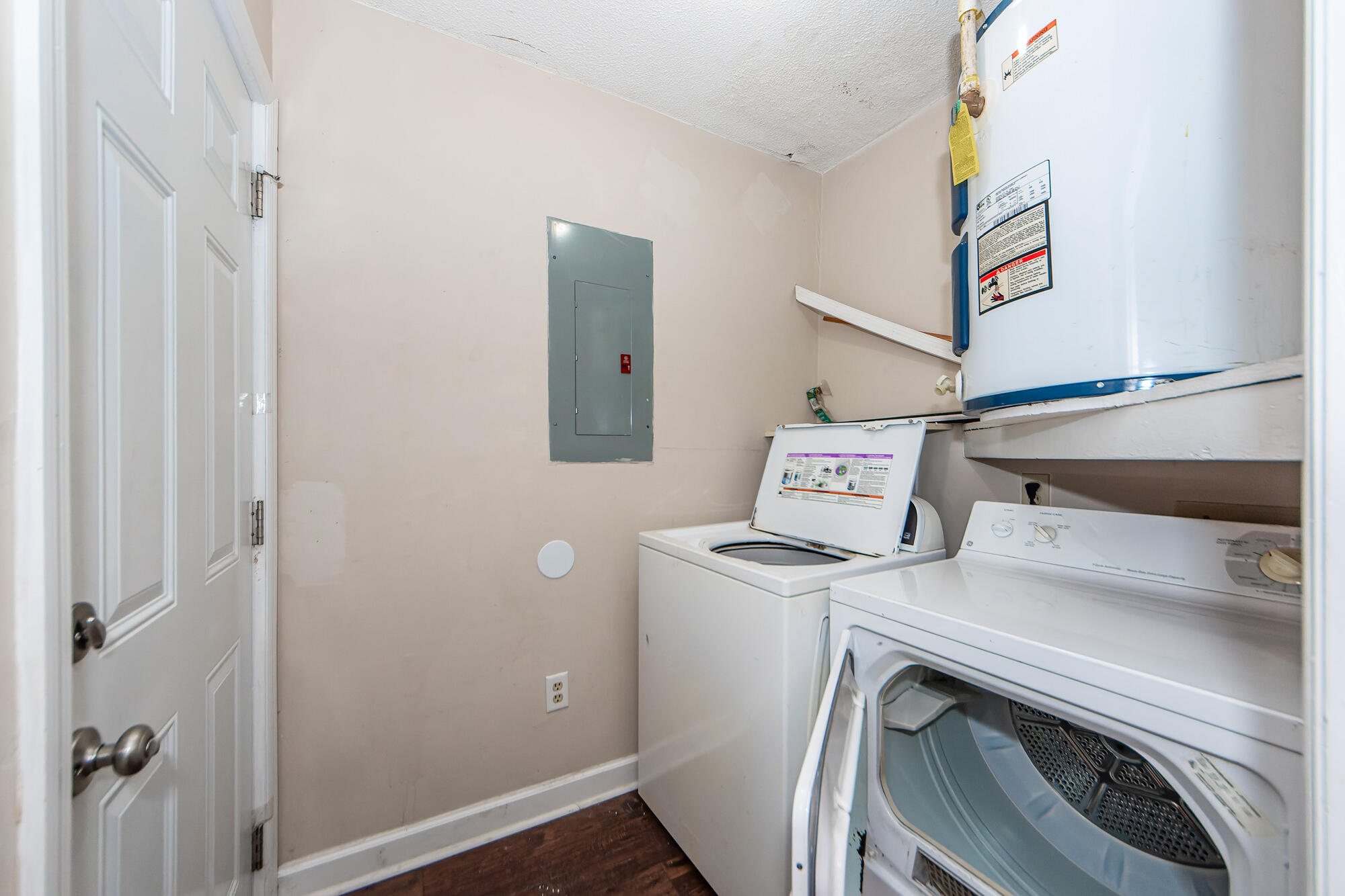 1411 Brockman Circle Charleston, SC 29412 - Photo 11 of 28 11