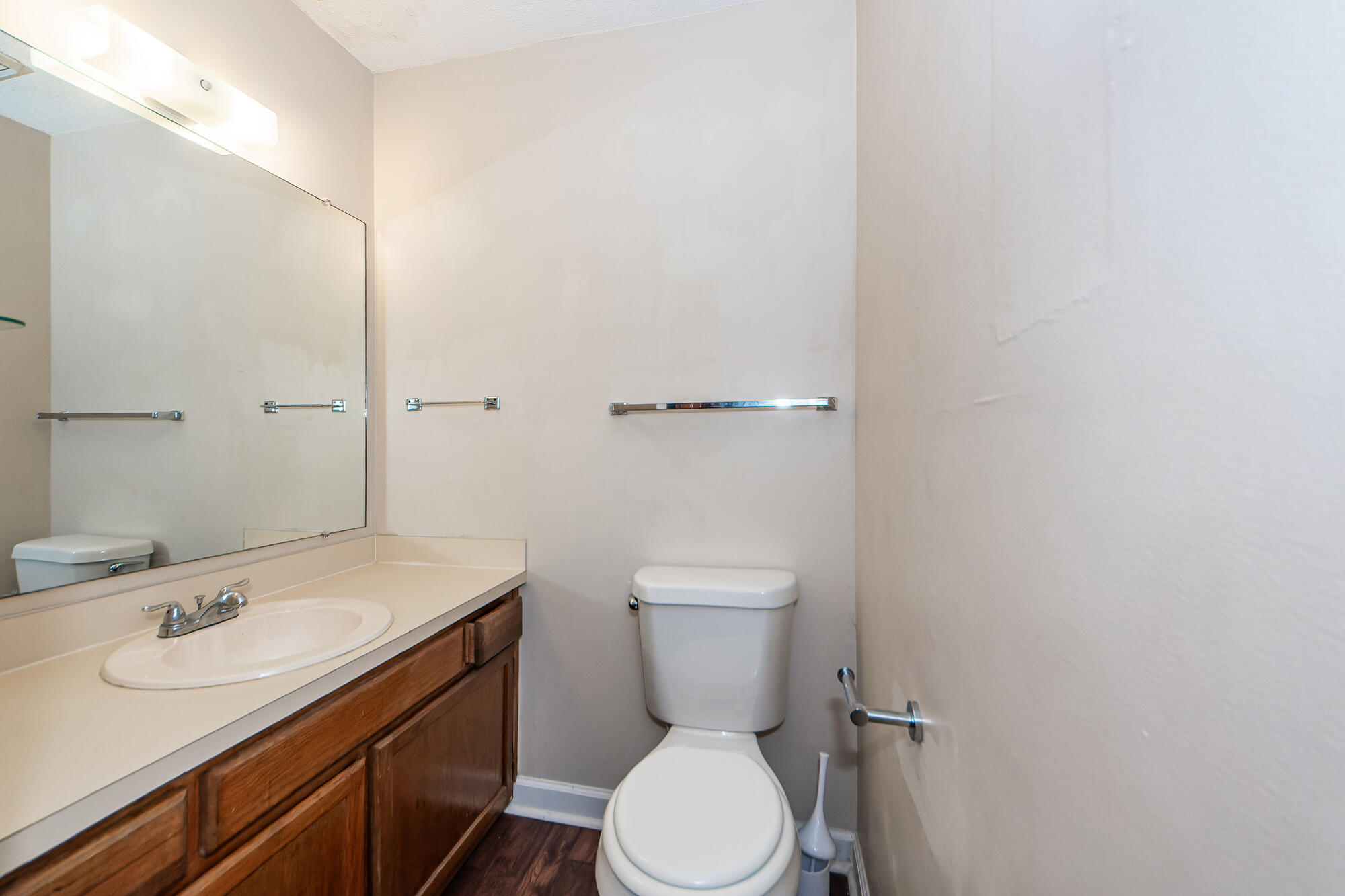 1411 Brockman Circle Charleston, SC 29412 - Photo 6 of 28 06