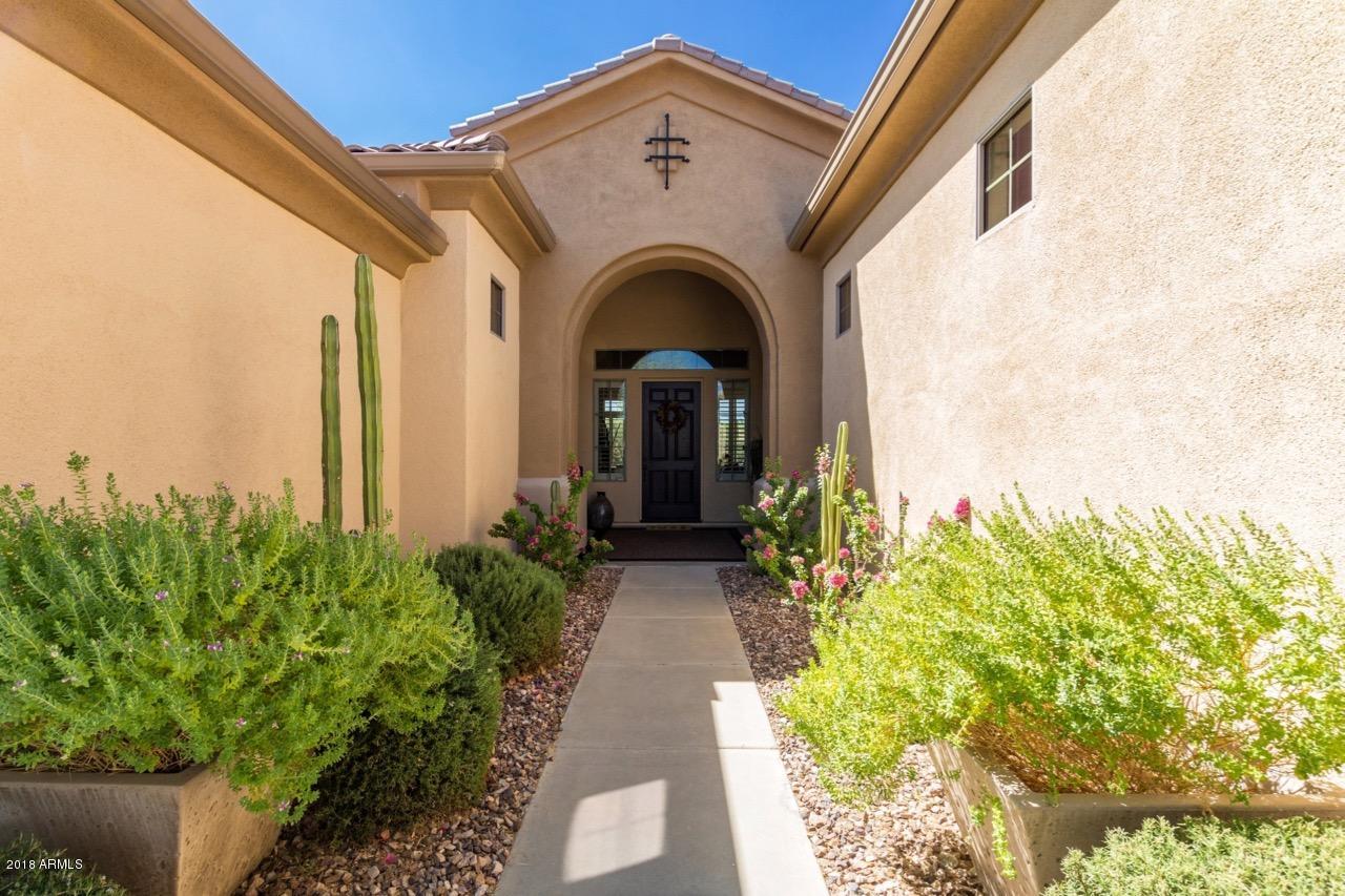 40808 North River Bend Road Phoenix, AZ 85086 - Photo 3 of 39 3-Entry Walkway