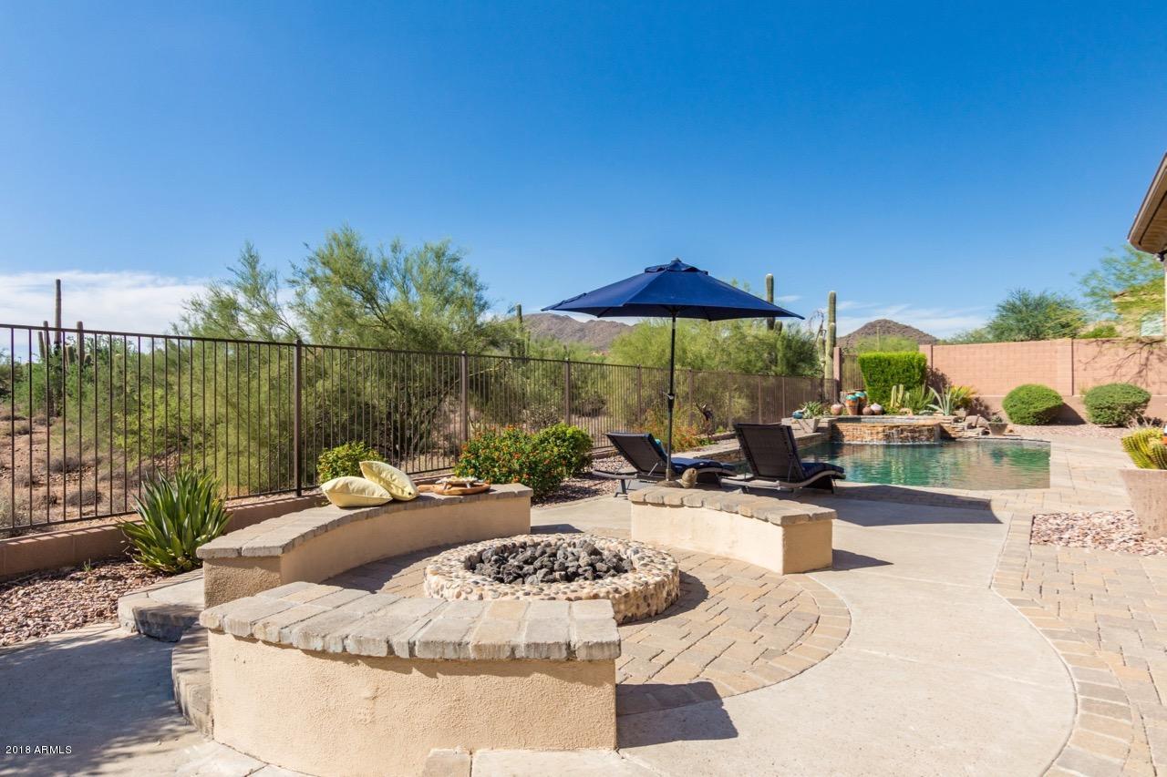 40808 North River Bend Road Phoenix, AZ 85086 - Photo 33 of 39 33-Plumbed Gas Fire Pit