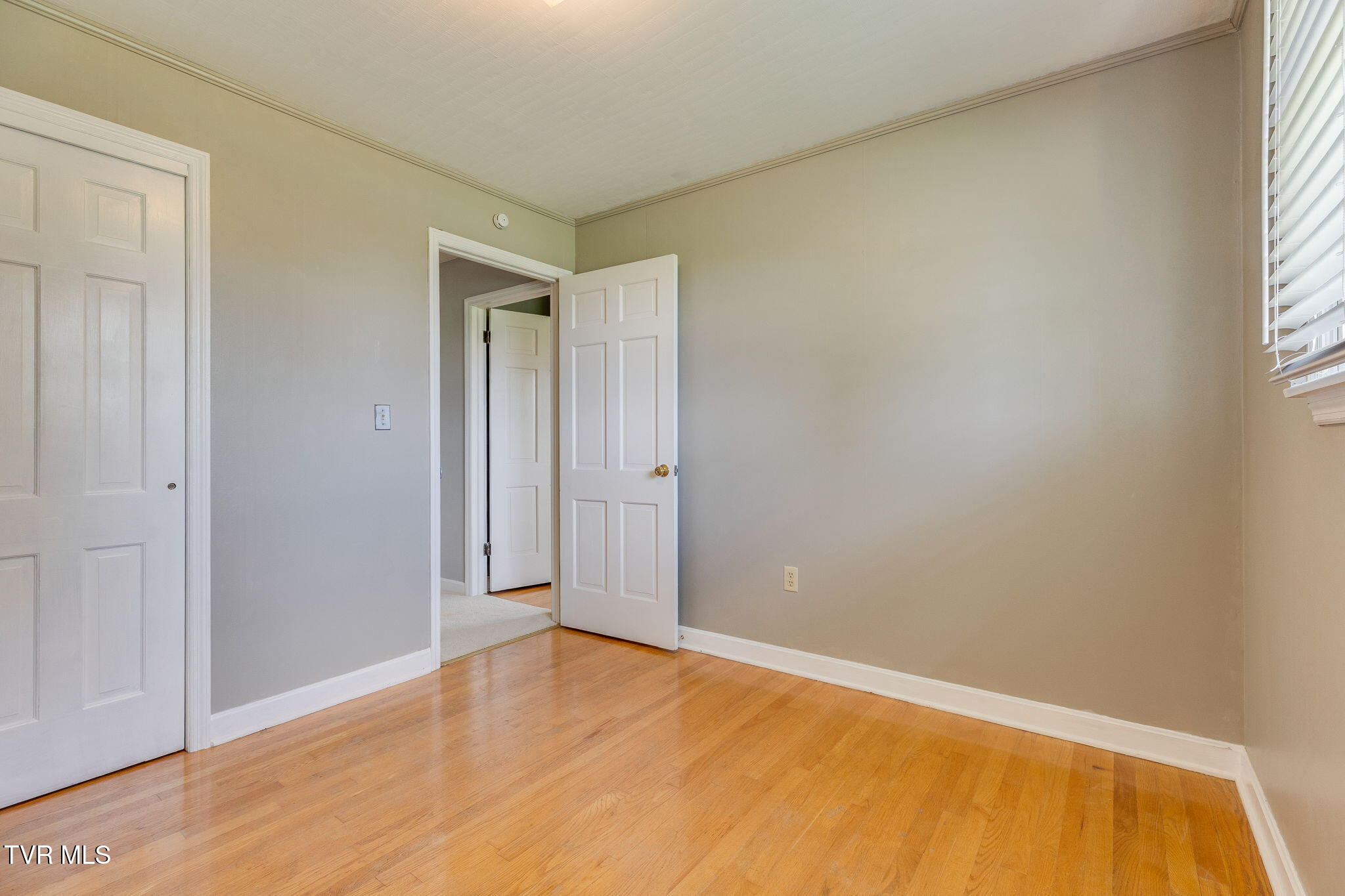 708 Hill Road Kingsport, TN 37664 - Photo 22 of 44 021