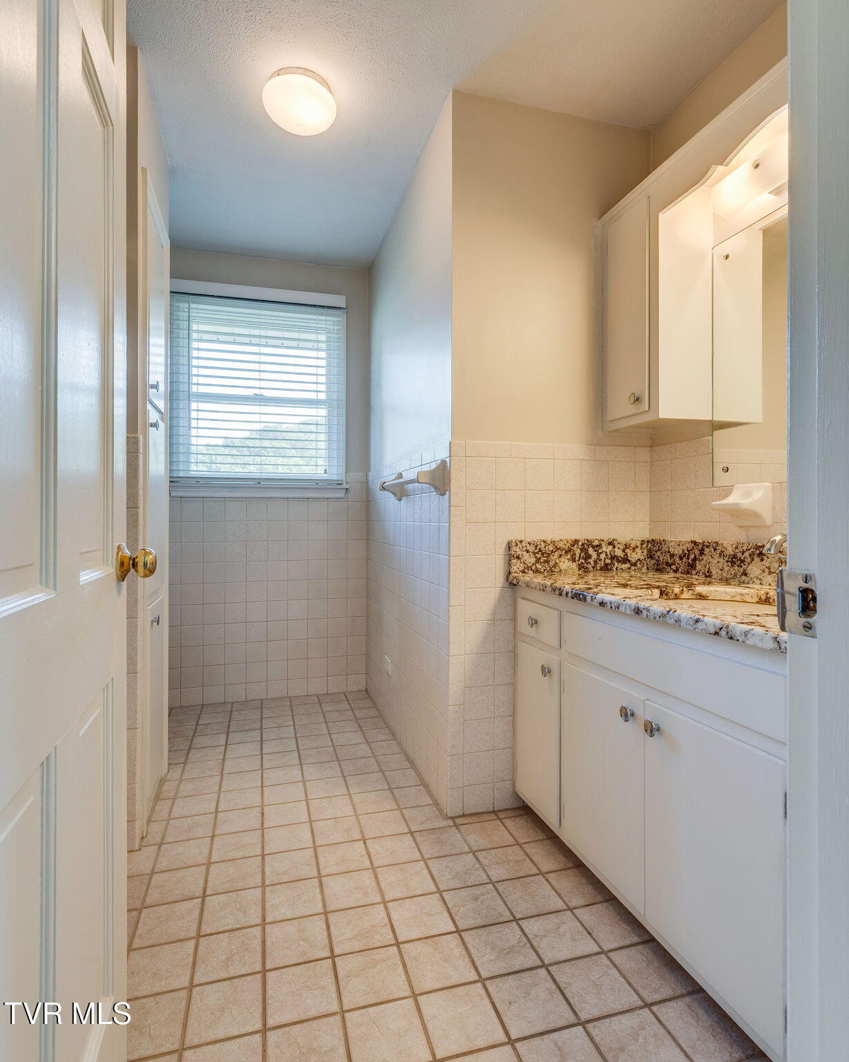 708 Hill Road Kingsport, TN 37664 - Photo 23 of 44 022