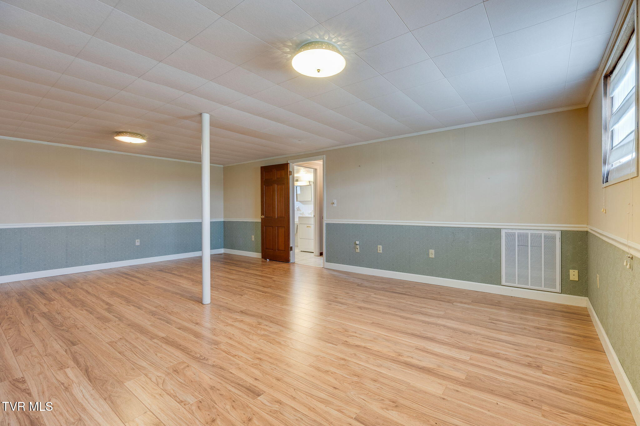 708 Hill Road Kingsport, TN 37664 - Photo 29 of 44 027