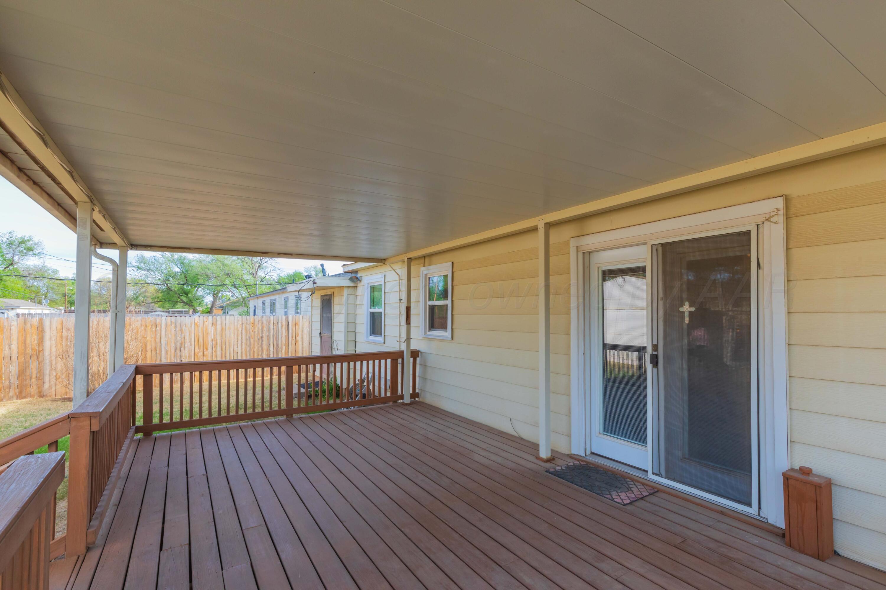 4302 South Travis Street Amarillo, TX 79110 - Photo 3 of 24 PATIO