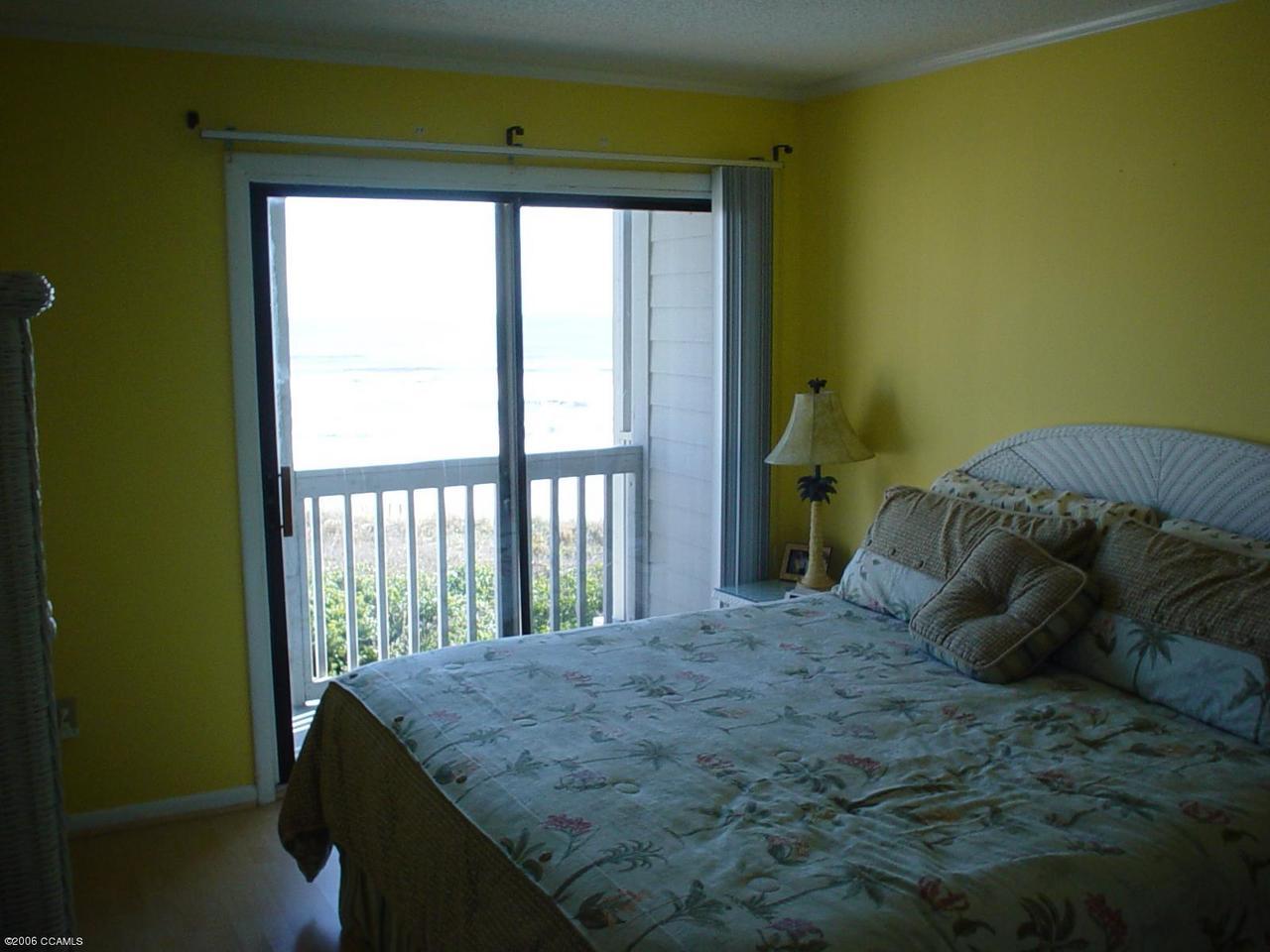 2111 East Fort Macon Road, Unit 314 Atlantic Beach, NC 28512 - Photo 2 of 6 Master Bedroom