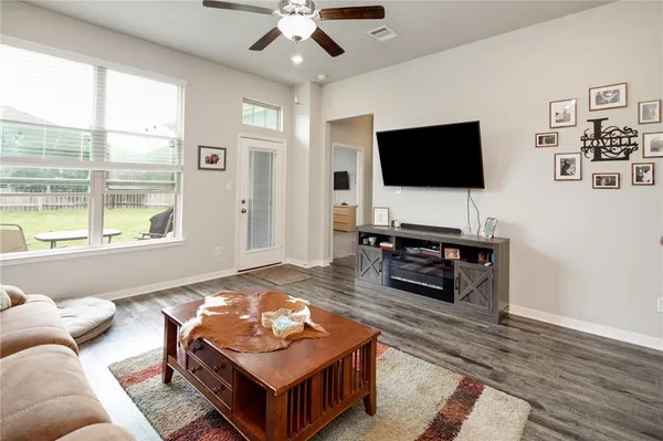 $275,000 | 2120 Markley Drive, Bryan, TX 77807