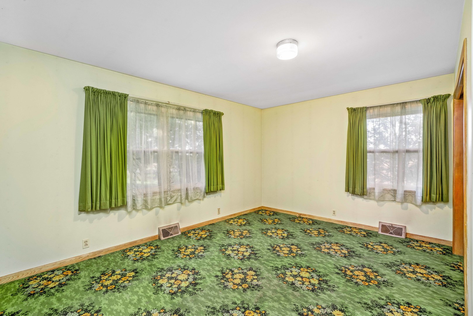 6N731 County Line Road Maple Park, IL 60151 - Photo 12 of 17 a view of an empty room with a window