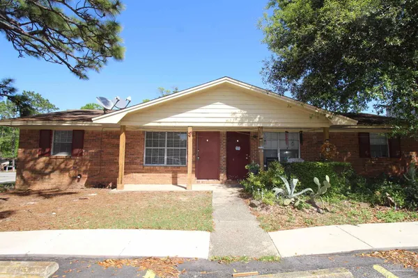 $1,075 | 10151 Guidy Lane, Unit A1, Pensacola, FL 32514