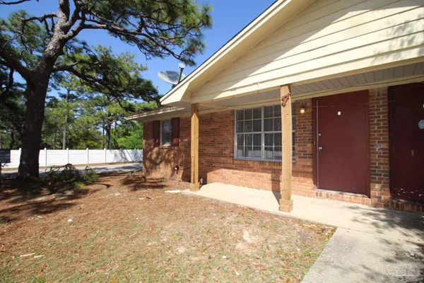 $1,075 | 10151 Guidy Lane, Unit A1, Pensacola, FL 32514