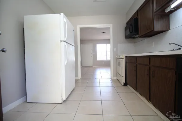 $1,075 | 10151 Guidy Lane, Unit A1, Pensacola, FL 32514