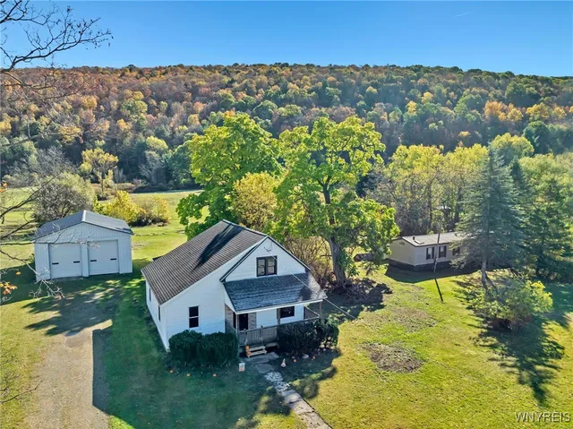 $215,000 | 5980 Humphrey Road, Great Valley, NY 14741