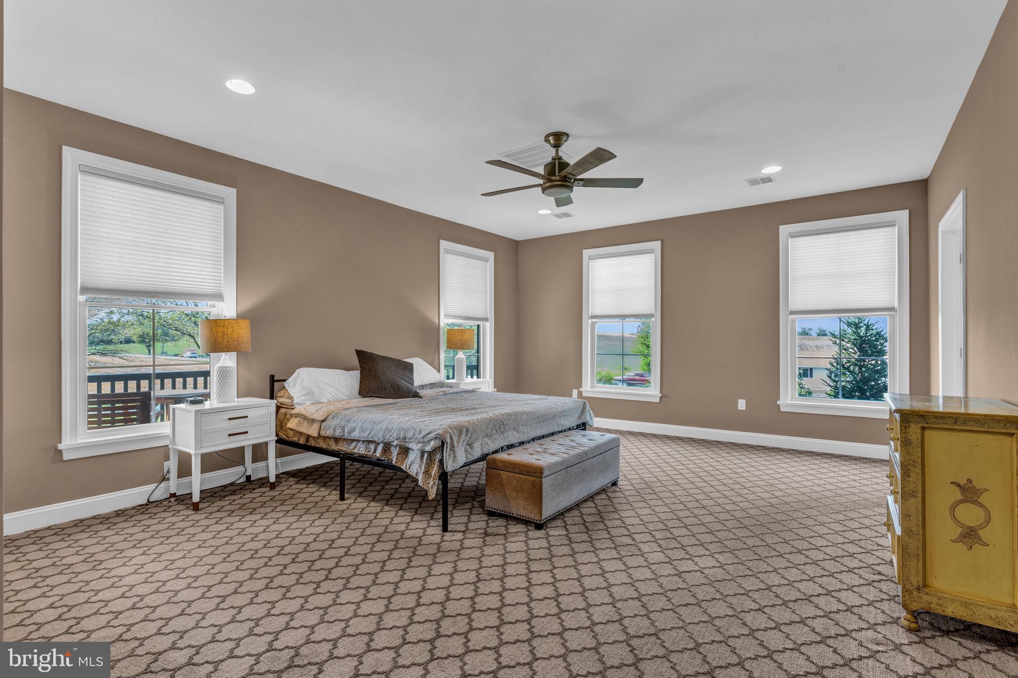 191 Highlander Way Boiling Springs, PA 17007 - Photo 23 of 40 Gallery Image 23