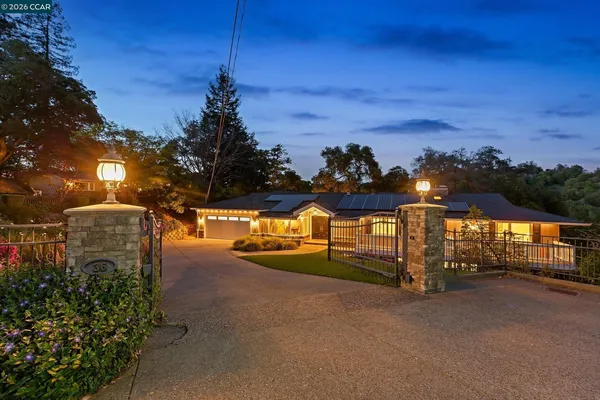 $3,150,000 | 36 Oak Drive, Orinda, CA 94563